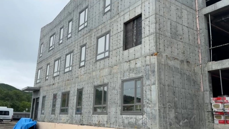 Новую современную поликлинику откроют в Углегорске в 2026 году 