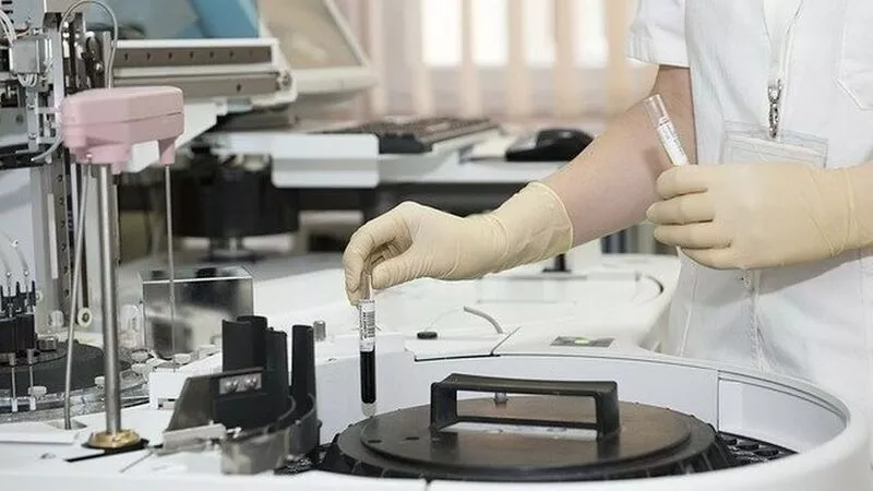 Три человека на Сахалине скончались от коронавируса за сутки