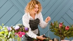 Подборка сезонных вакансий к 8 Марта в Дальневосточном федеральном округе  