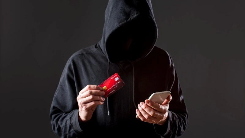 В России приняли закон против действий дропперов