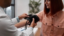 Жители Сахалина смогут бесплатно проверить свои домашние тонометры 
