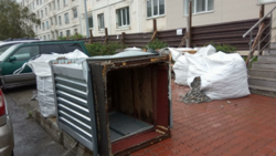 Строителям пригрозили за свалки мусора в столице Сахалина