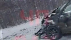 Снесло полкузова: недалеко от Ново-Александровска на Сахалине столкнулись три машины