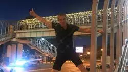 Сахалинский блогер одобрил ремонт перехода, где запускал социальный боулинг