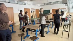 Температуру проверили в школах Холмского района в рамках Народной программы «Единой России»