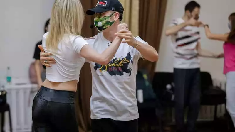 Второй сезон «Социальных танцев» скоро стартует в Южно-Сахалинске