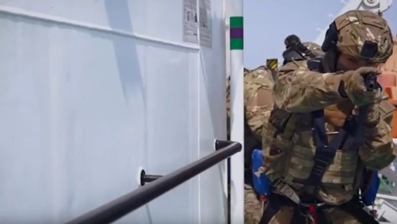 Оперативный штаб в морском районе обезвредил условных террористов в ходе учений в Южно-Сахалинске