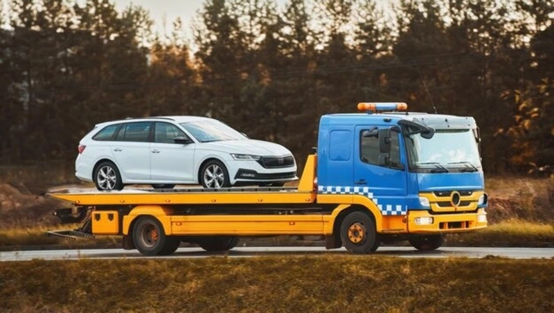 Конец тихой эвакуации: ГАИ обяжут звонить водителям перед тем, как забирать машину на штрафстоянку
