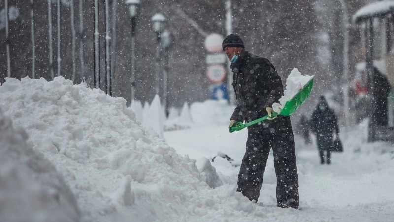 Сильный циклон нарушил авиасообщение между Сахалином и Курилами 29 ноября