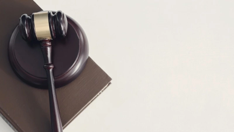 Начальника депо на Сахалине осудили за хищение более 300 тысяч рублей