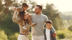 Путин объявил новые выплаты многодетным семьям: кто получит 1 млн рублей?