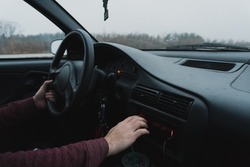 Иностранец ездил с фальшивыми правами на автомобиле по Сахалину