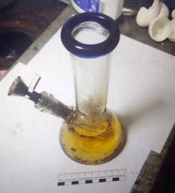 Сотрудник колонии на Сахалине устроил нарколабораторию в своей квартире