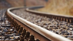 Железнодорожный переезд частично закроют в ночь на 15 ноября в Южно-Сахалинске