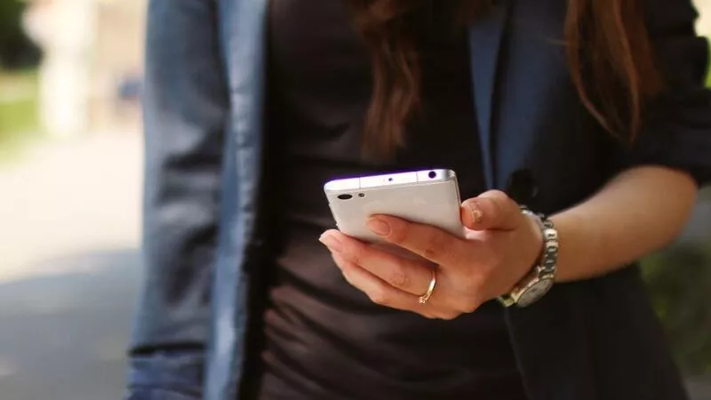 Женщина из Южно-Сахалинска оформила кредит и отдала полмиллиона рублей мошенникам