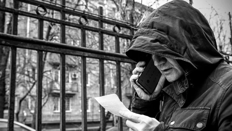 Обещал чувства и встречи, а забирал деньги: на Сахалине раскрыли мошенническую схему лжеморяка