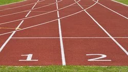 Сахалинцы пожаловались в прокуратуру на опасный для детей стадион