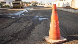 Движение на участке улицы 4-й Железнодорожной в Южно-Сахалинске ограничили до конца марта