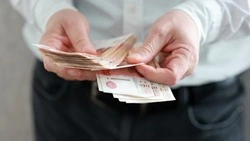 Семейный подряд и друзья наживались на нелегалах в Южно-Сахалинске