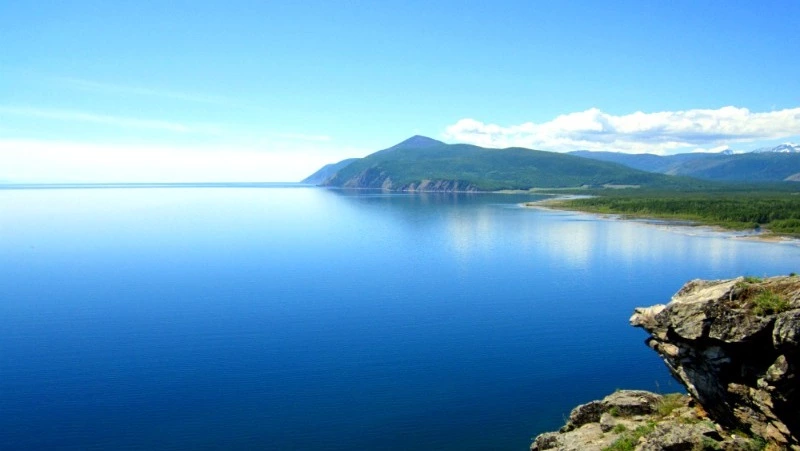 Соцсети: из Байкала в Китай по подземному тоннелю собираются поставлять природную воду