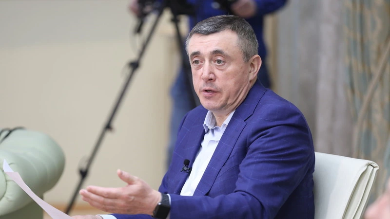 Сахалинский губернатор рассказал, будут ли введены пропуска и почему не закроются винно-водочные