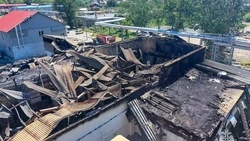 МЧС выяснили причину пожара на складе на улице Крайней в Южно-Сахалинске