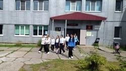 Школьников эвакуировали в селе Горячие Ключи из-за землетрясения у Шикотана 