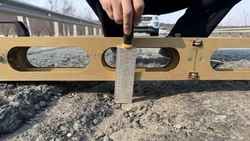 Выбоины есть: Госавтоинспекция обследовала дороги в Долинском районе