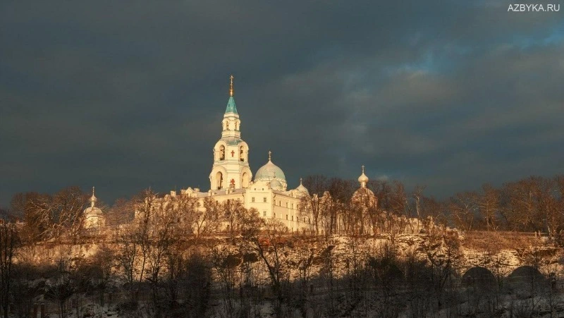 Церковный праздник 10 декабря 2025: традиции, строгие запреты и народные приметы дня
