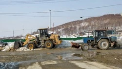 Пешеходную дорожку возле военного госпиталя в Южно-Сахалинске оградят от транспорта 