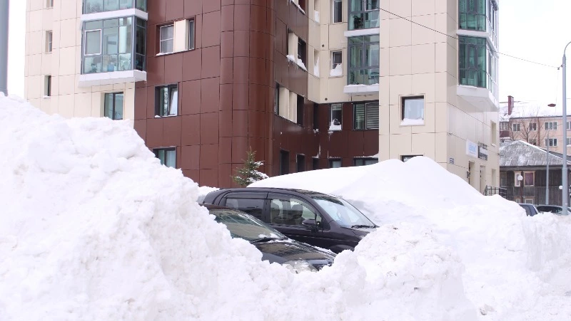 В ГИБДД Сахалинской области рассказали, что делать с мешающими расчистке автомобилями