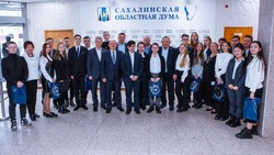 Депутаты поздравили студентов Сахалина с праздником 25 января