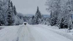 На Сахалине из-за метели полностью закрыли участки двух трасс