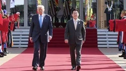 Трамп в Южной Корее: наш военный союз силен как никогда