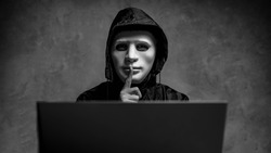 У жительницы Анивского района мнимый сотрудник «Водоканала» украл почти 1,5 млн рублей
