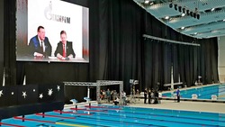 Валерий Лимаренко дал старт работе нового водного спорткомплекса «Волна»