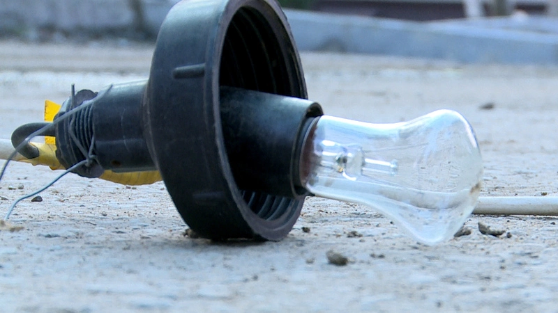 Центральная улица Южно-Сахалинска погрузилась во тьму