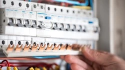 Энергетика осудили за махинации с электроэнергией на 30 млн рублей в Южно-Сахалинске 