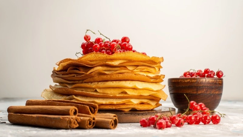 Врач рассказал, сколько блинов можно съесть в масленичную неделю без вреда здоровью