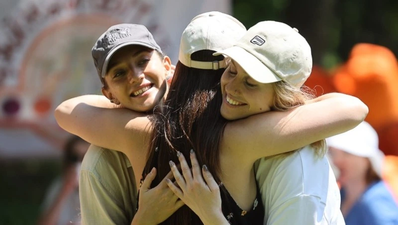 Мы - молодёжь, за нами будущее