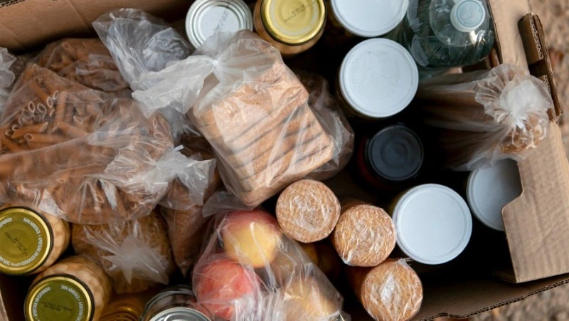 Военнослужащих и ветеранов СВО на Сахалине бесплатно обеспечивают необходимым продовольствием