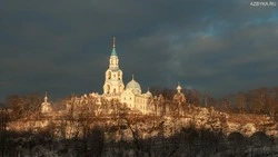 Церковный праздник 10 декабря 2025: традиции, строгие запреты и народные приметы дня