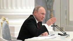 Путин подписал указы о признании ЛНР и ДНР