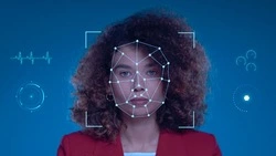 Россияне смогут использовать биометрию при посадке в поезда с 1 сентября