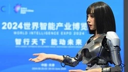 Для заводов и домашних дел: в Китае в ближайшее время изготовят тысячи человекоподобных роботов