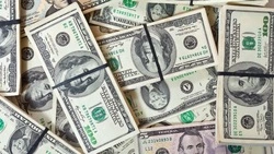 Курс доллара на межбанке вырос выше 80 рублей впервые с 27 мая