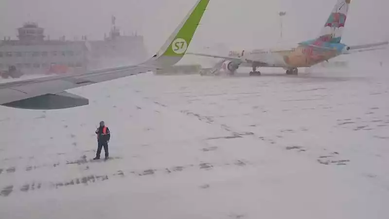 «Аврора» отменила рейсы из Южно-Сахалинска на Камчатку и Курилы