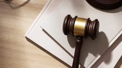 Птицефабрику «Островная» через суд обязали заплатить 2 млн рублей поставщикам