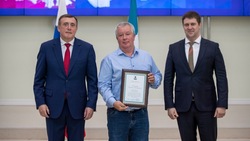 Губернатор области поздравил сахалинских строителей с профессиональным праздником 