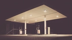 Бензиновую монополию на Сахалине пытается разорвать компания из Приморья